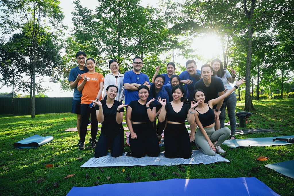 9/8 Rise & Flow | Morning Yoga in the park