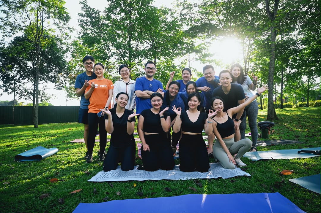 9/8 Rise & Flow | Morning Yoga in the park